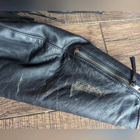 Harley Davidson Women Large MIRAGE Black Leather Fringe Jacket w/ Metal Emblem